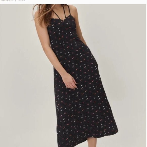 Nasty Gal Strappy Floral Print Midi Dress - NWT Size 6 - Picture 1 of 10